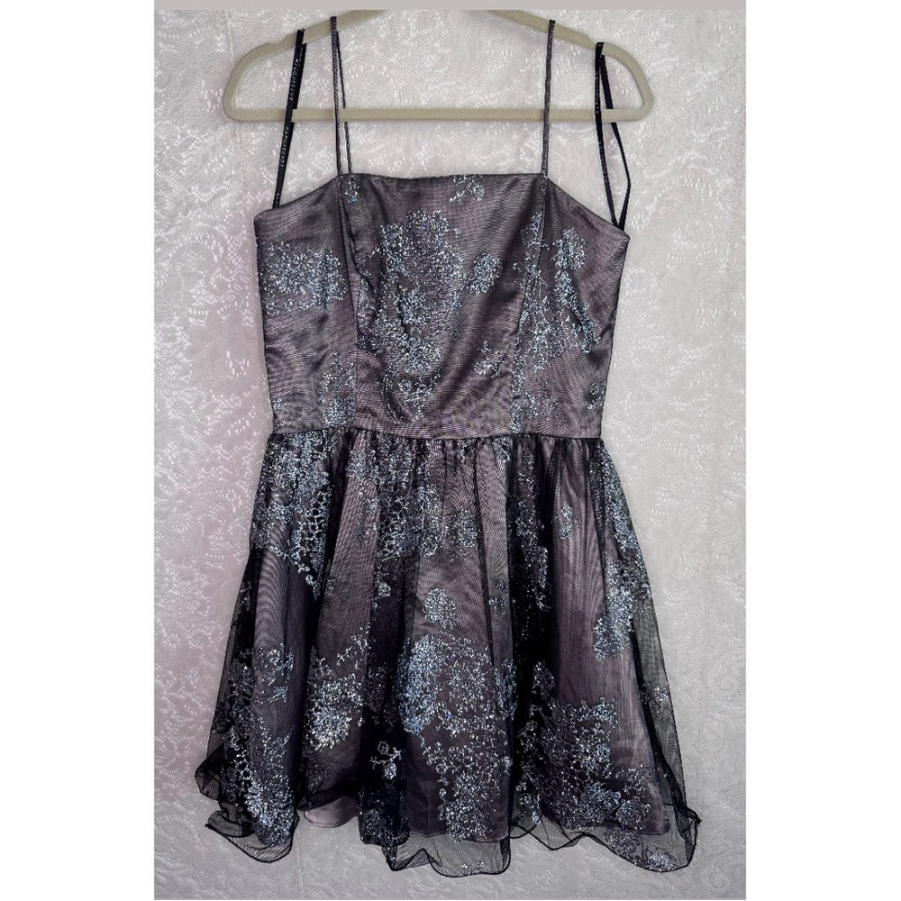 Masquerade Sweetheart Cupcake Sparkle Dress Size 11/12 Fits S M L w/belt
